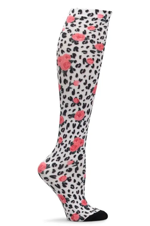 Nurse Mates Compression Socks Seamless 360° Regular Calf Up To 17"